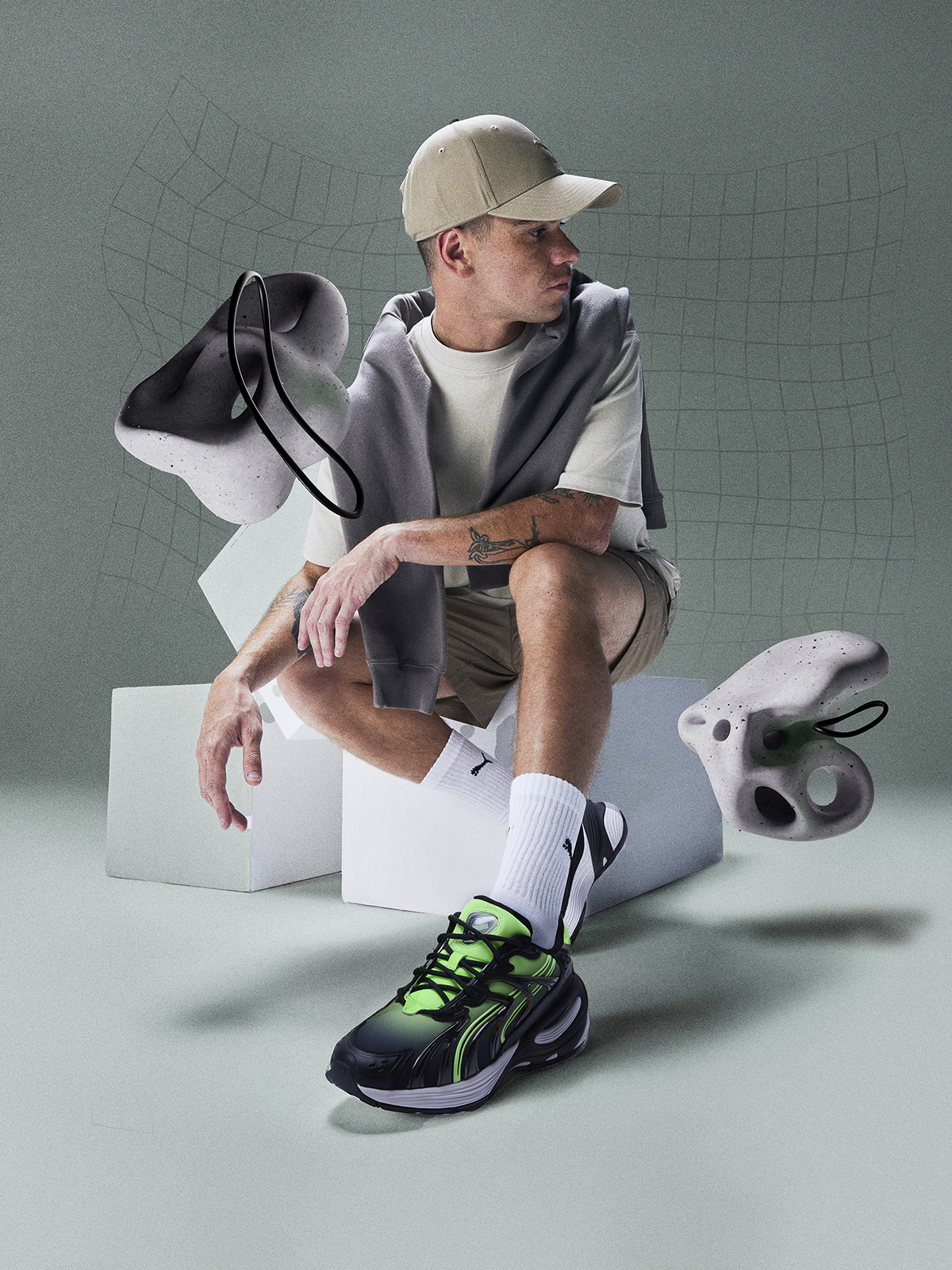 Puma Inverse, diseño vanguardista con ayuda de la IA. 3 MAPLE PUMA INVERSE 4
