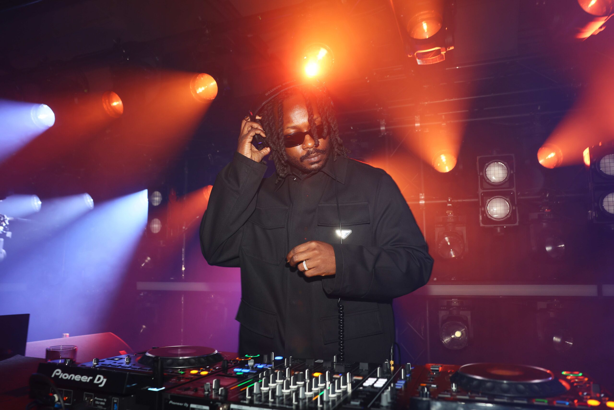 The Prada Sound llega a Berlín. 4 DJ Channel Tres 2 scaled