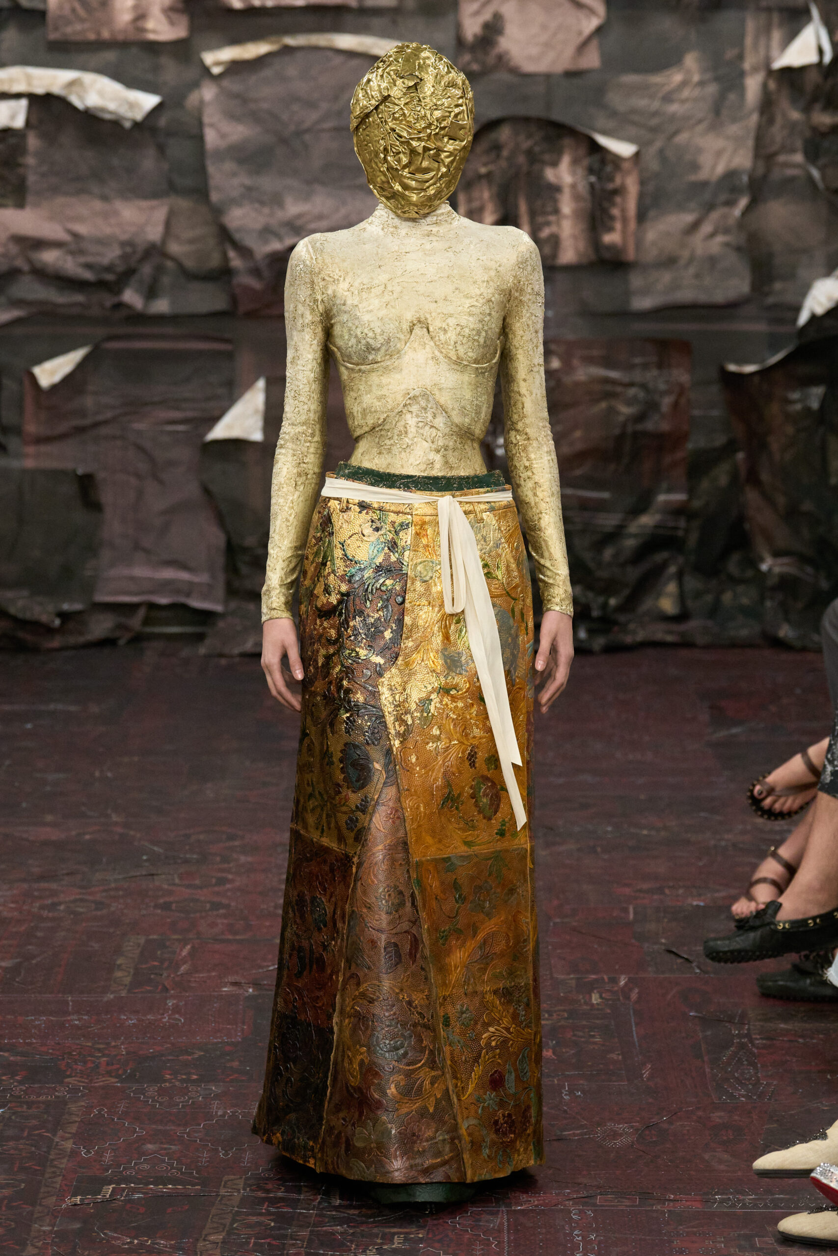 LOOK 13 scaled
